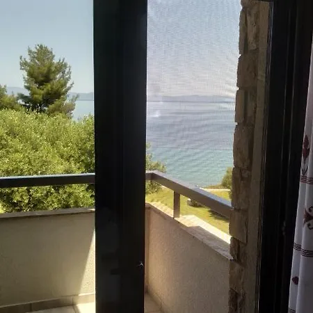 Vilă Beach Nest Avaton Paliouri